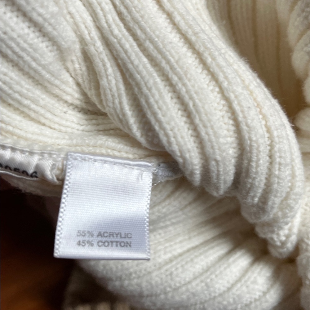 Vintage! Ann Taylor Women's Cream Cable Knit Turtleneck Sweater - Picture 3 of 7